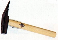Latthammer mit Holzstiel, Picard