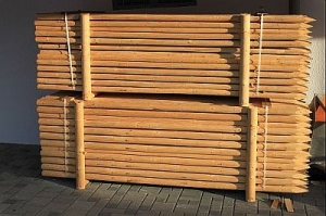 Schneeleitstab, Schneezeichen aus Fichtenholz, roh